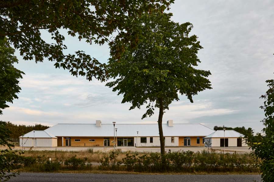 Jordbærmarkens pandeplader skaber landlig stemning og inspirerer til naturleg, Børnehuset Jordbærmarken, Rodskovvej 59, 8543 Hornslet